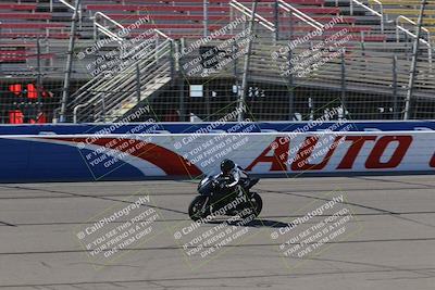 media/Aug-27-2022-Fastrack Riders (Sat) [[c588535105]]/Level 2/Session 1 Start Finish/